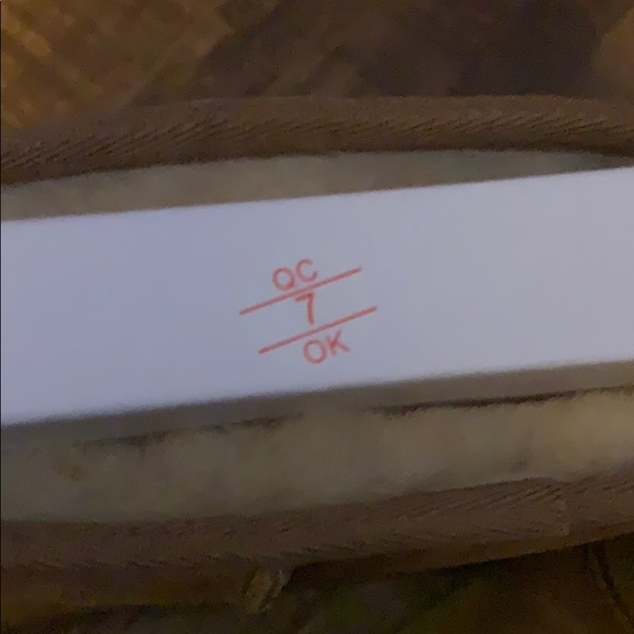 Classic Short Boot - Picture 2 of 2